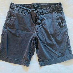 American Eagle Outfitters Men's Black Flat Front Shorts Extreme Flex